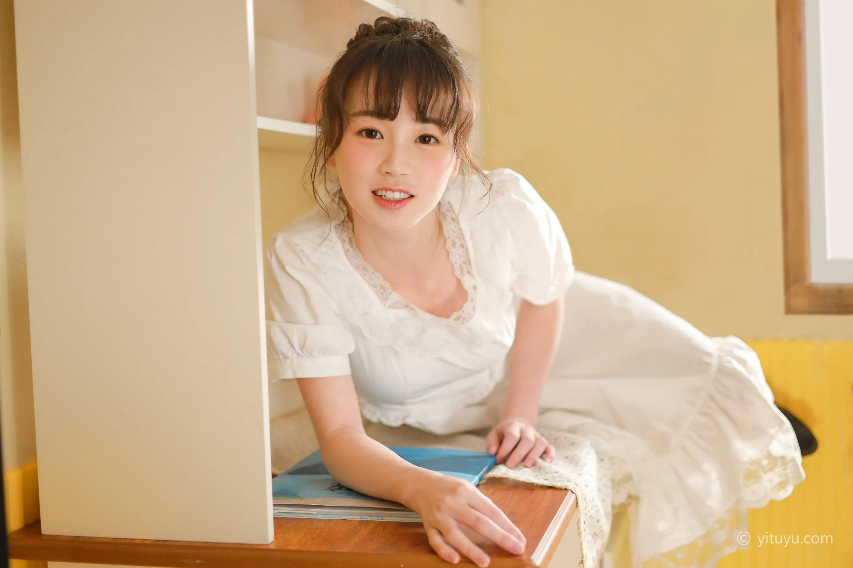 [YITUYU艺图语]2021.04.23 放学后 柚子 [38P]插图